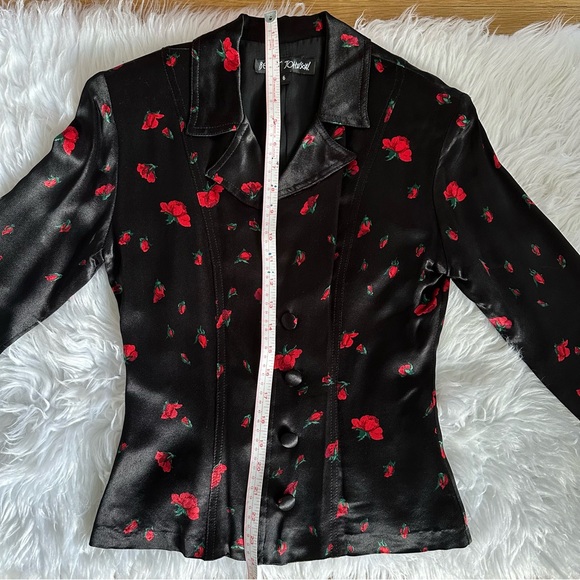 ⚡️FLASH SALE⚡️90s Vintage Betsey Johnson Floral Satin Blazer Jacket✨Small✨Roses - Picture 10 of 13